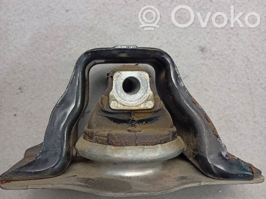 Renault Megane II Engine mount bracket 