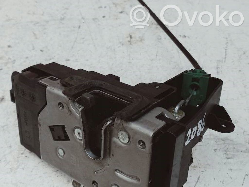 Opel Astra H Sliding door lock 