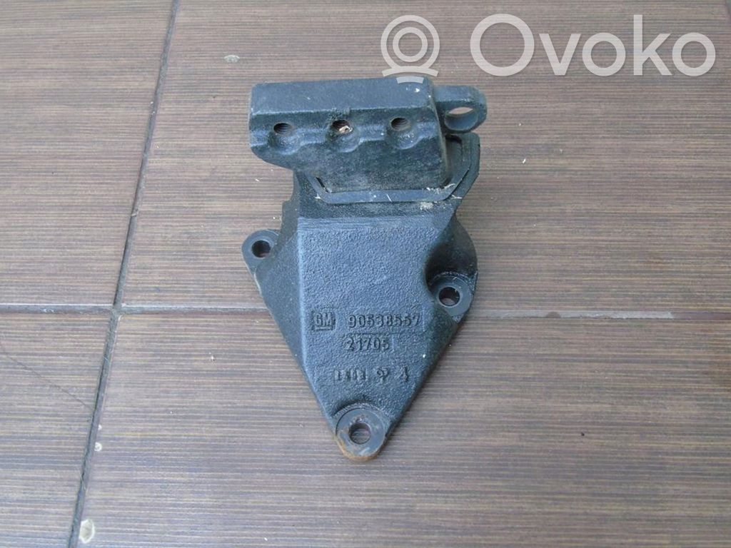 Opel Astra G Engine mounting bracket 