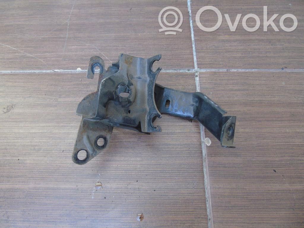 Citroen C5 ABS pump bracket 
