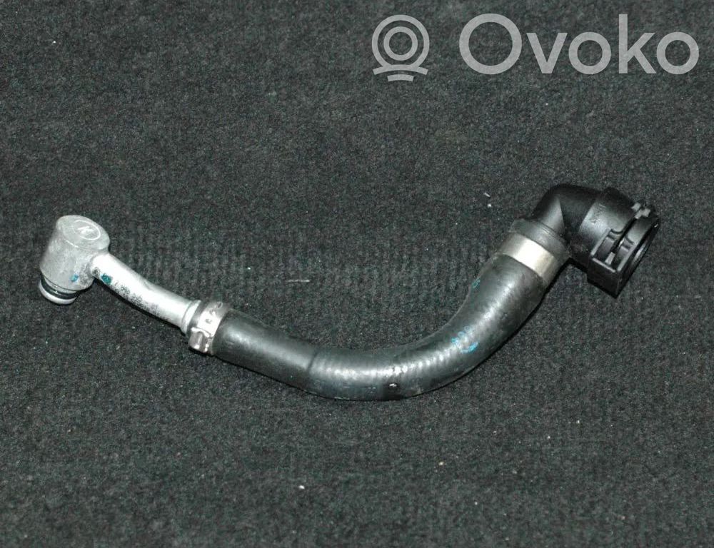 BMW M4 F82 F83 Engine coolant pipe/hose 