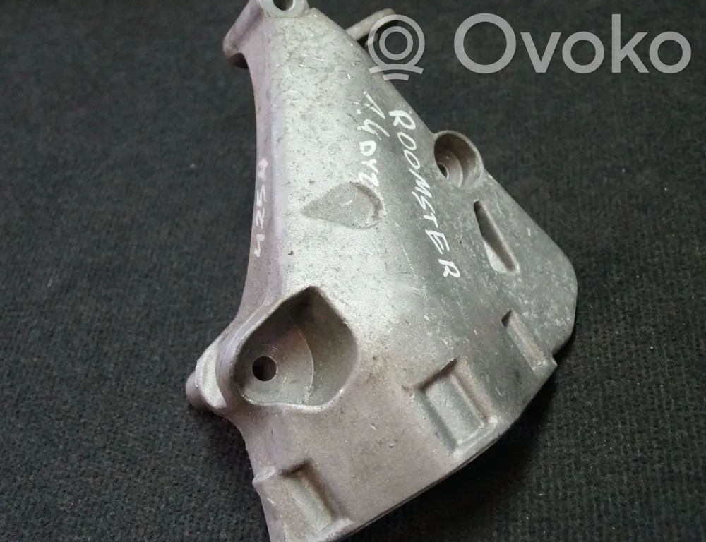 Skoda Roomster (5J) Engine mounting bracket 