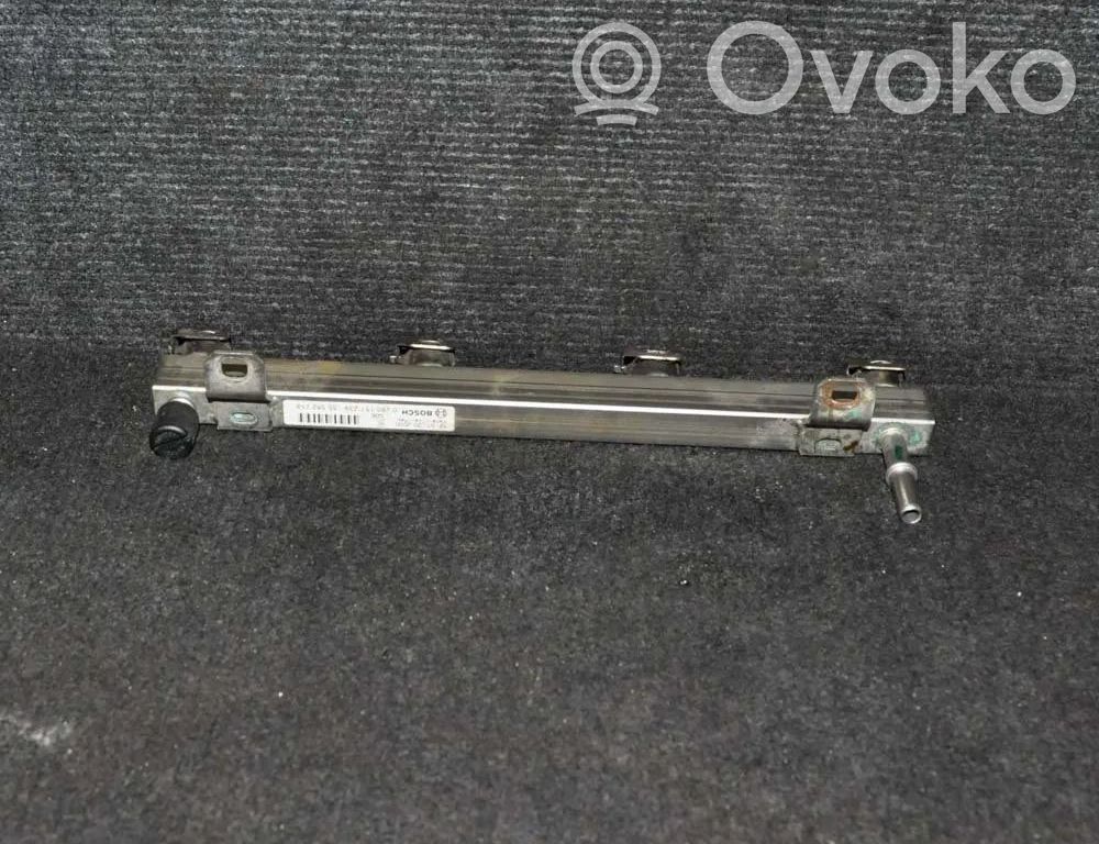 Opel Corsa D Polttoainepääputki 
