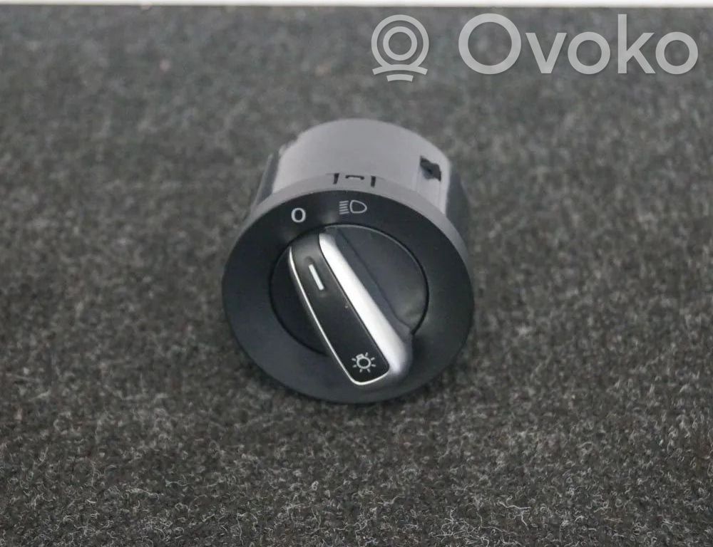 Volkswagen Jetta VI Interruptor de luz 
