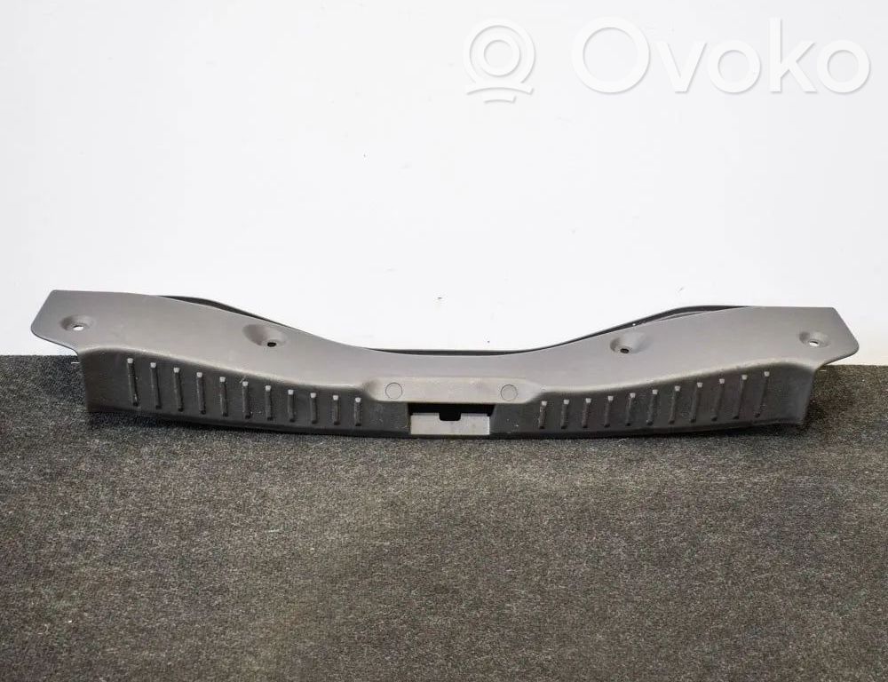Ford Focus Trunk/boot sill cover protection 