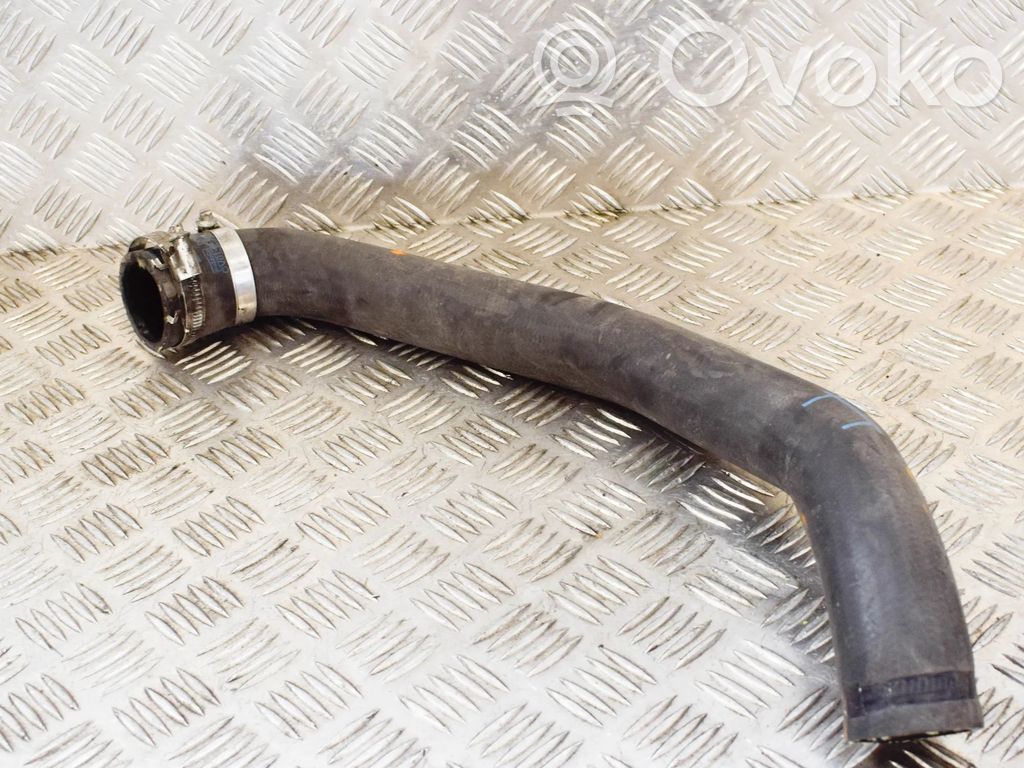 Ford Focus Schlauch / Leitung Ladeluftkühler 