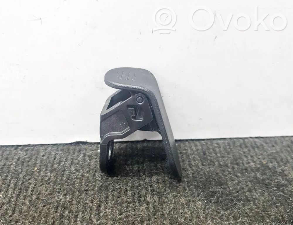 Tesla Model 3 Cita veida salona detaļa 