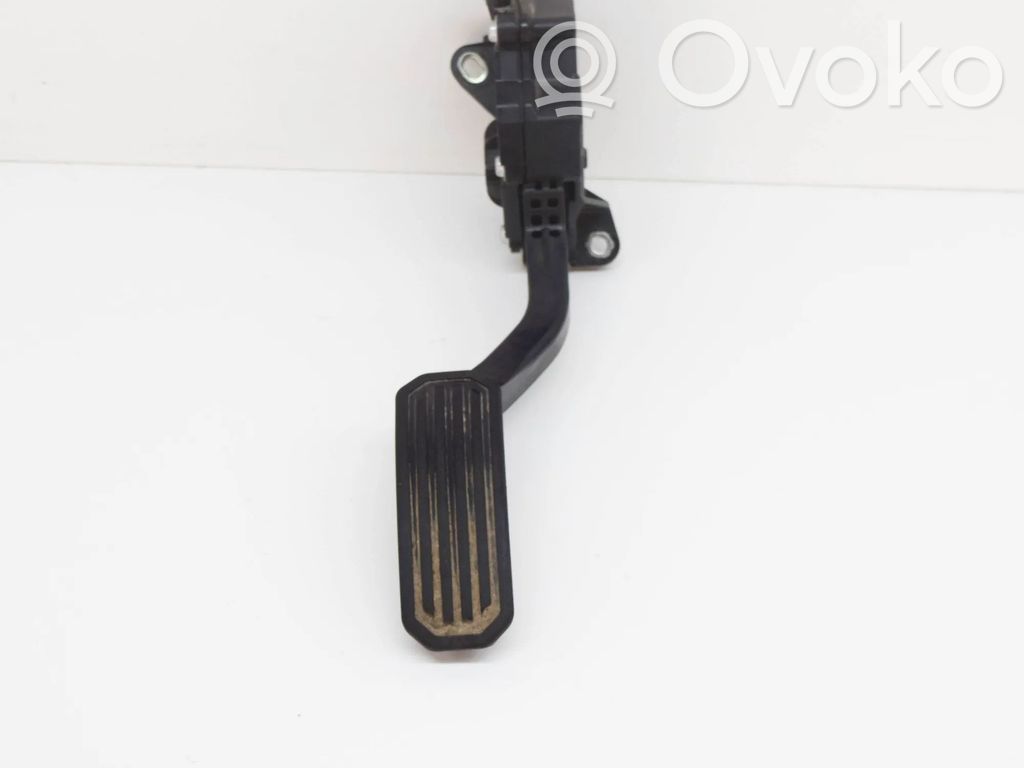 Lexus RX 450H Accelerator throttle pedal 