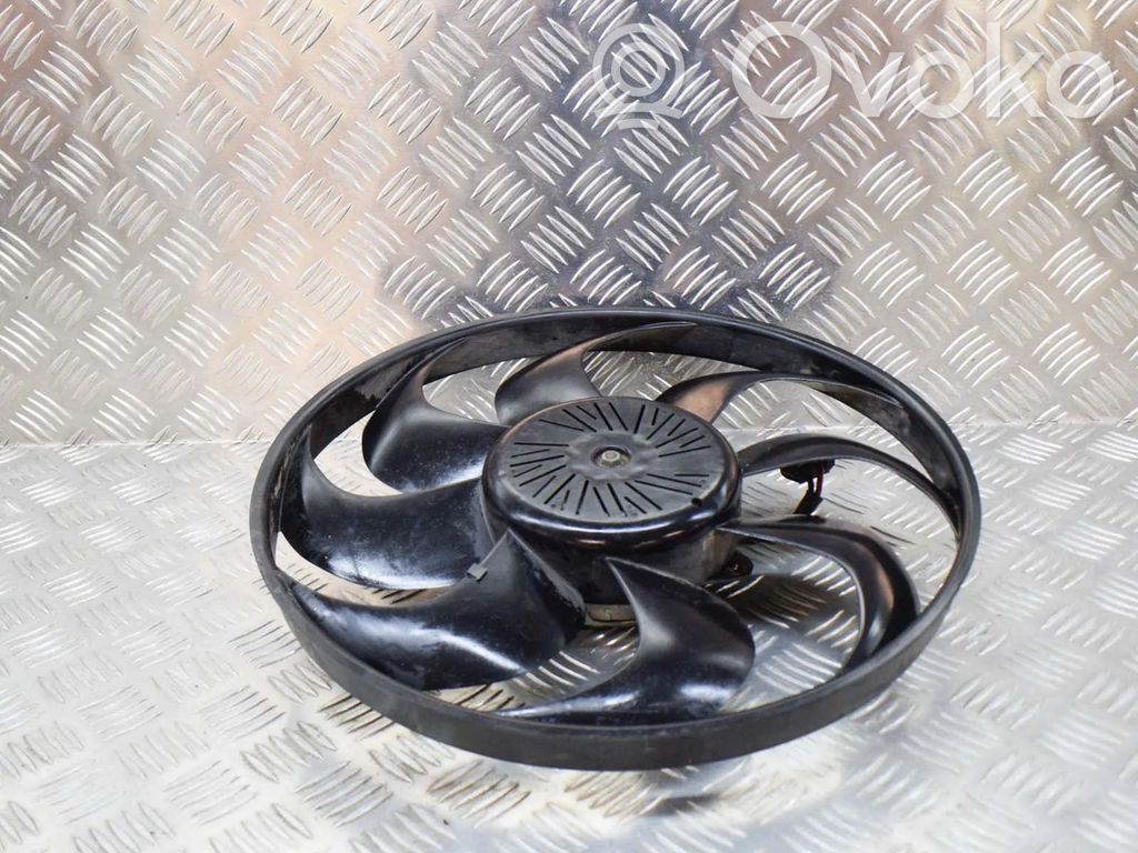 Ford Focus Ventiliatora propellers 