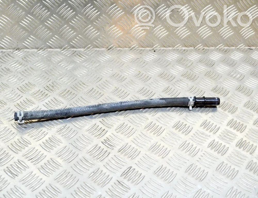 Engine coolant pipe/hose   100799100D