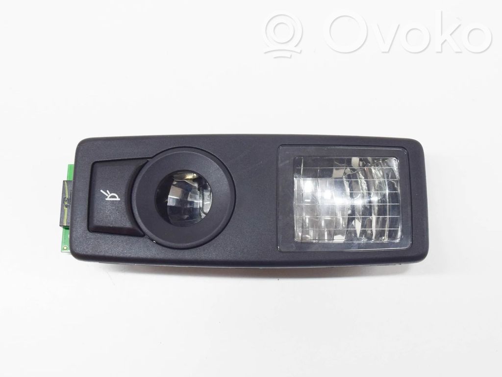 Front seat light   6972972,00946302