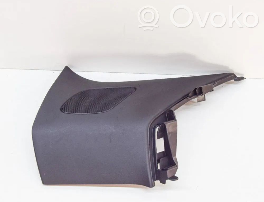 Audi Q3 8U (C) pillar trim 