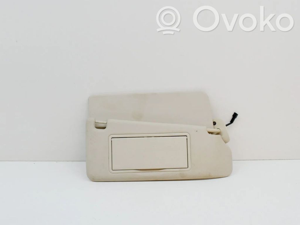 Sun visor