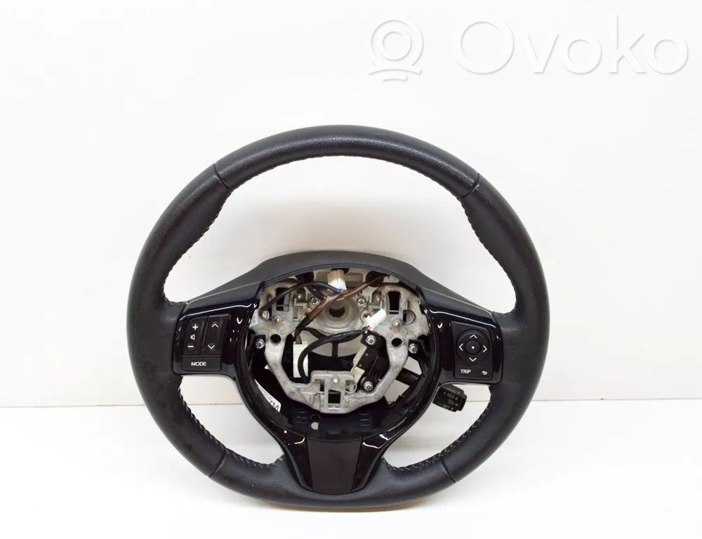 Toyota Yaris Lenkrad 