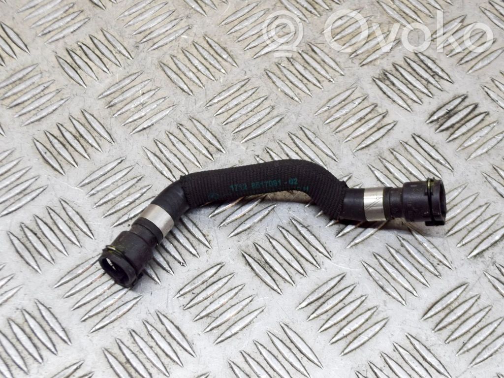 BMW 5 F10 F11 Tuyau de liquide de refroidissement moteur