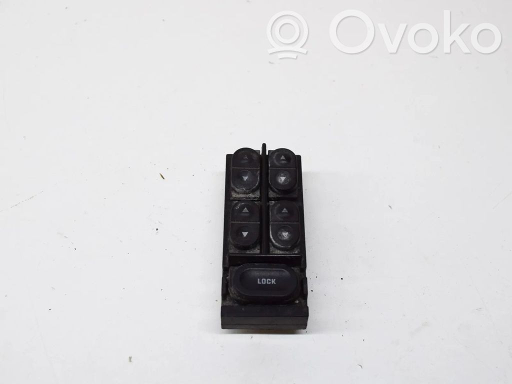 Electric window control switch   E6DB14540AA