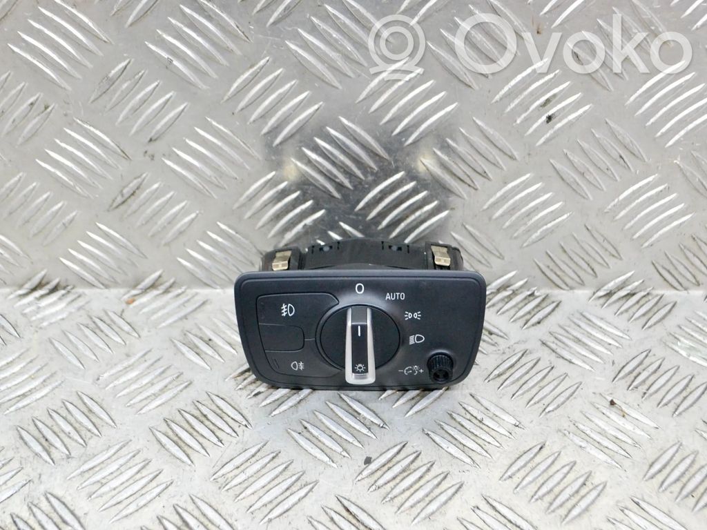 Lichtschalter   4G0941531