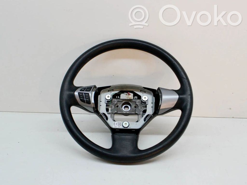 Suzuki Grand Vitara II Ohjauspyörä