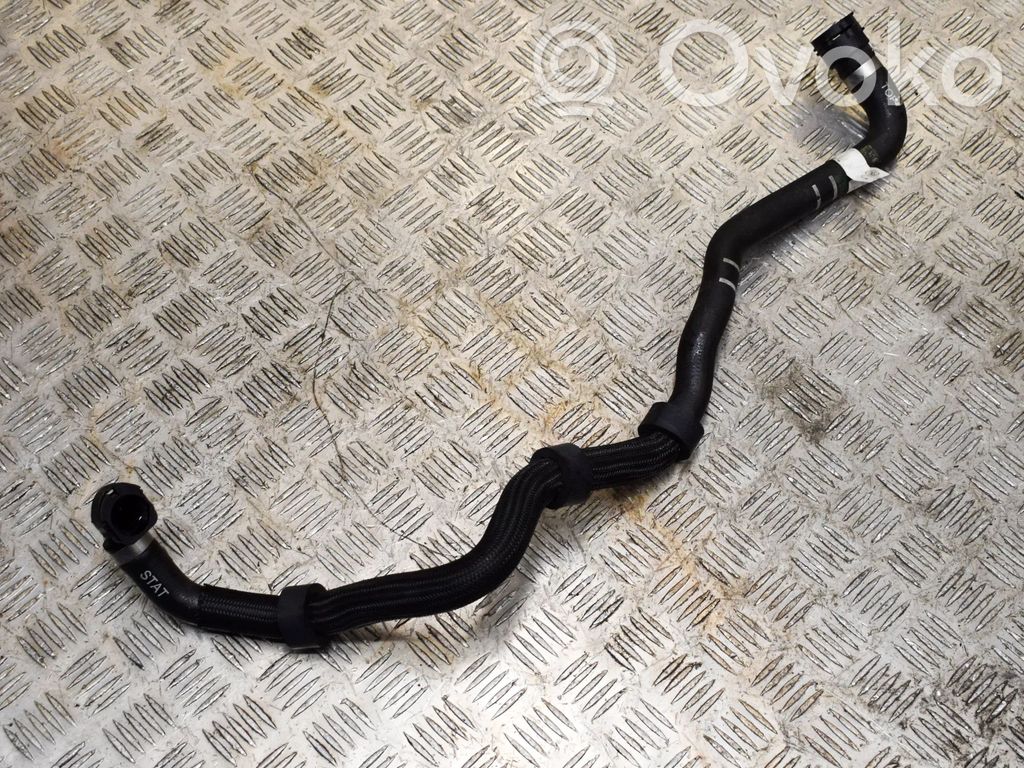 Land Rover Range Rover Evoque L551 Engine coolant pipe/hose 