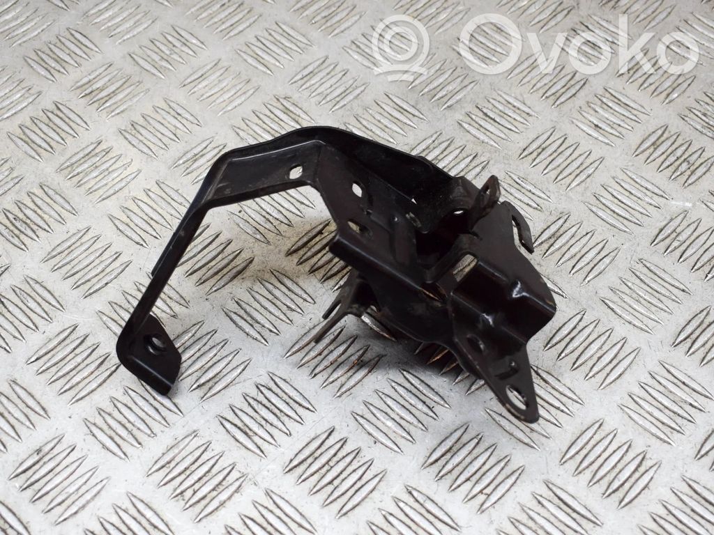 Citroen C6 ABS pump bracket 