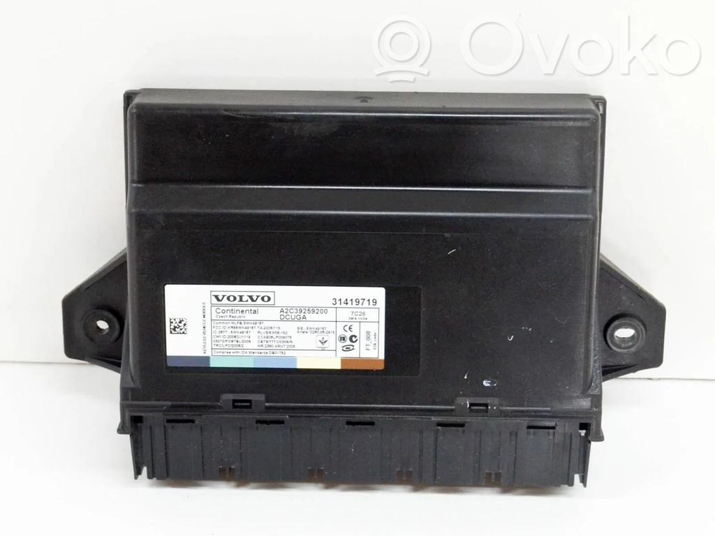 Volvo XC60 Door central lock control unit/module 