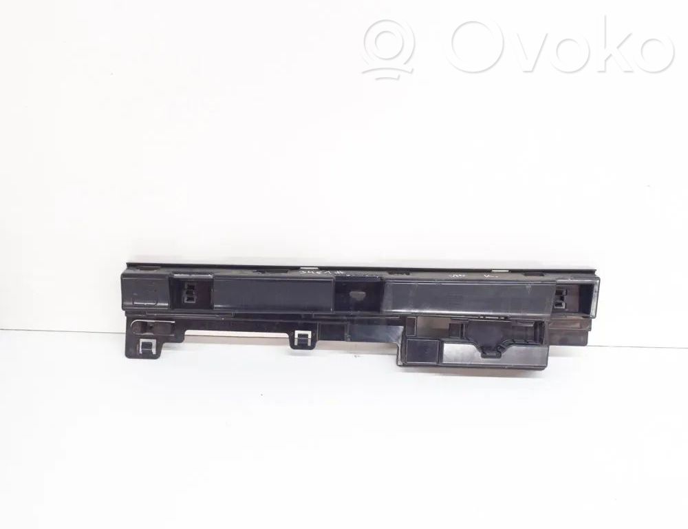 BMW 3 F30 F35 F31 Ślizg listwy progowej 