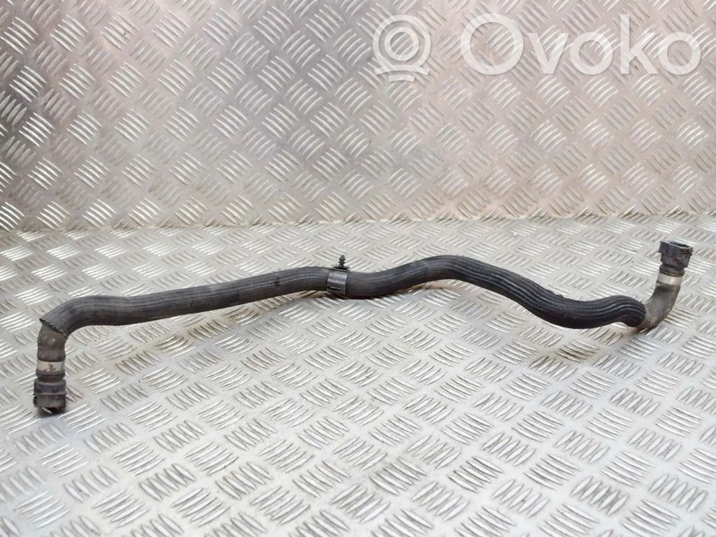 Land Rover Range Rover Evoque L538 Engine coolant pipe/hose 