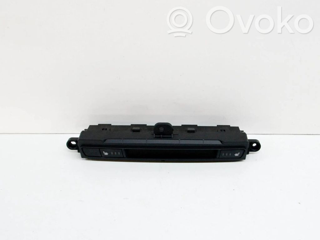 Mazda CX-3 Seat heating switch 