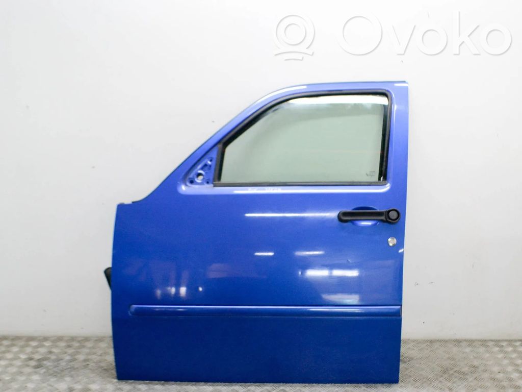Dodge Nitro Priekinės durys 
