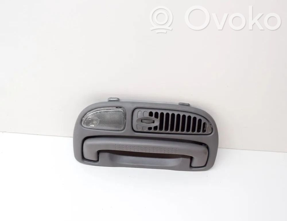 KIA Carnival Asidero interior delantero 