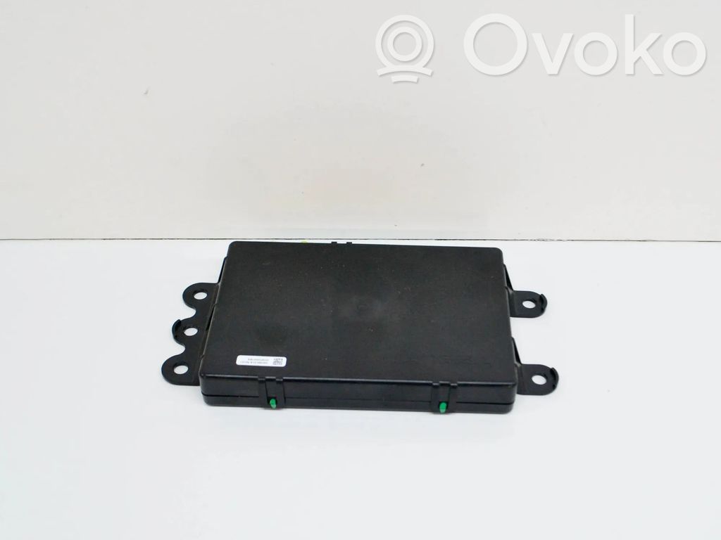 Tesla Model S Vadības bloks 
