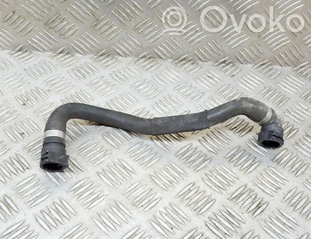 BMW 3 F30 F35 F31 Tubo flessibile del liquido di raffreddamento del motore 