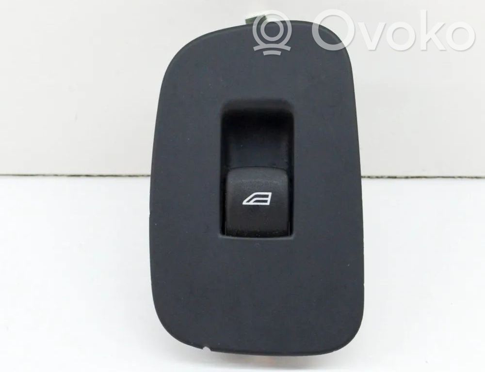 Volvo XC60 Electric window control switch 