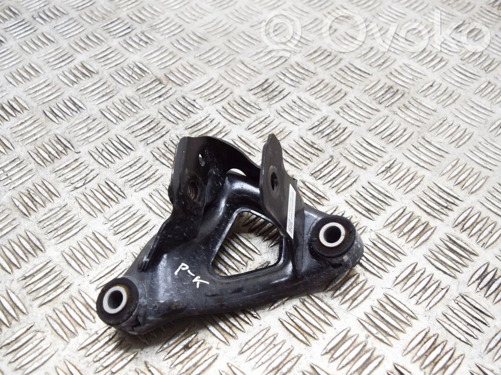 Tesla Model 3 Engine mounting bracket 
