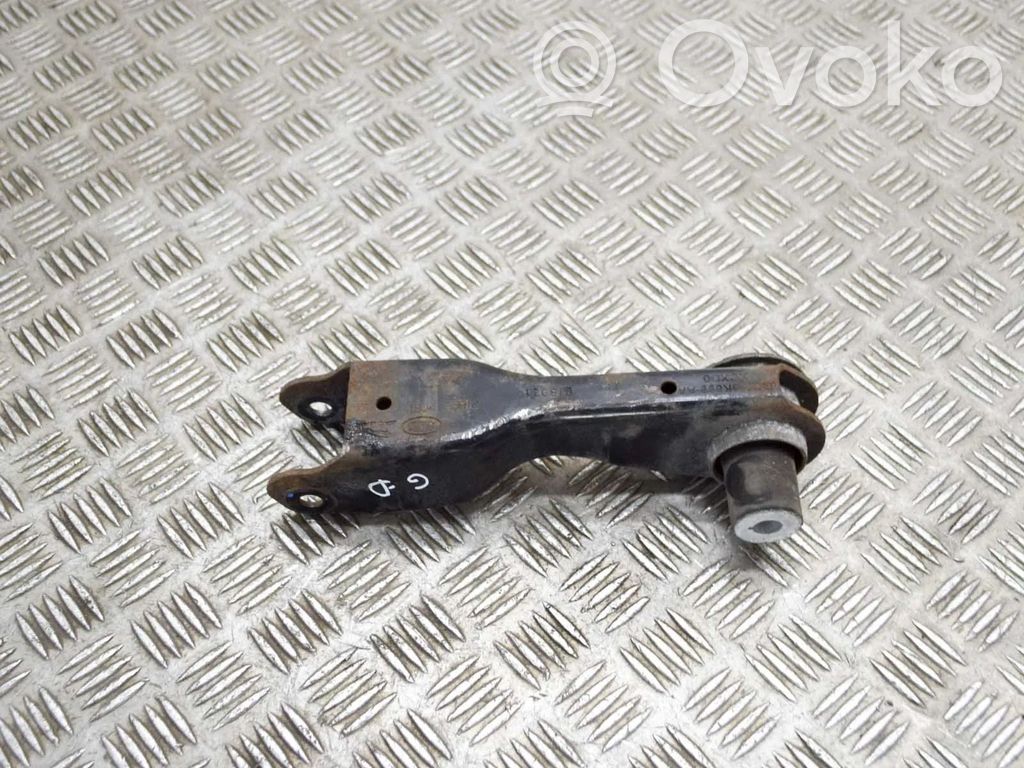 Jaguar E-Pace Вилы 