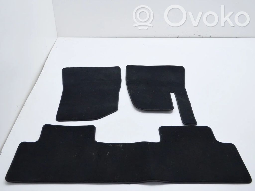Juego de alfombras de coche