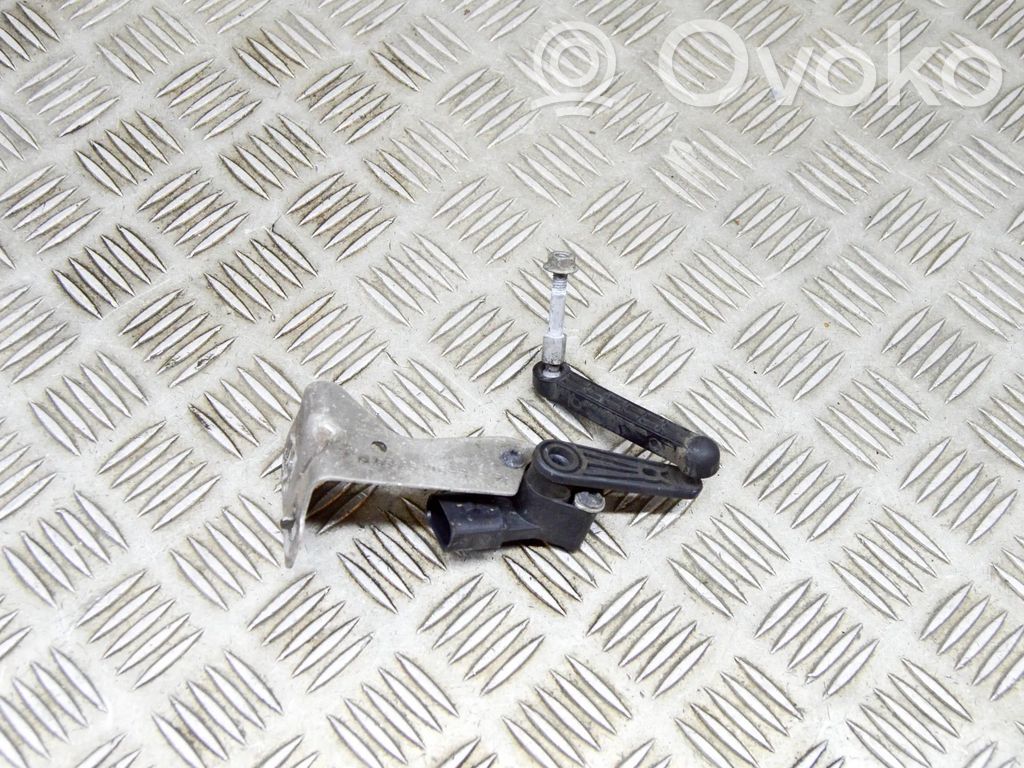 Tesla Model S Rear air suspension level height sensor