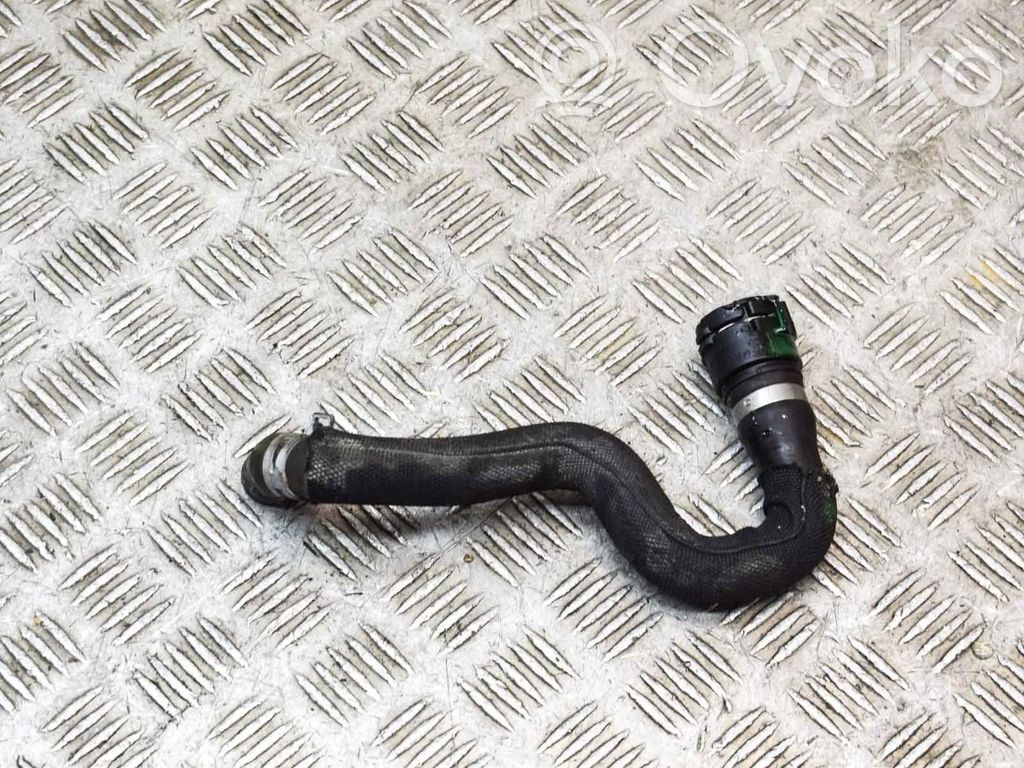 Volvo XC60 Engine coolant pipe/hose 