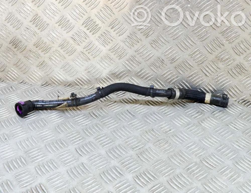 Jaguar I-Pace Engine coolant pipe/hose 