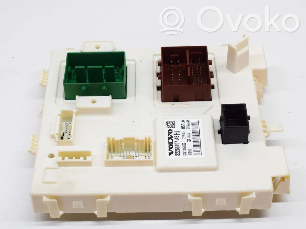 Volvo XC40 Central body control module 