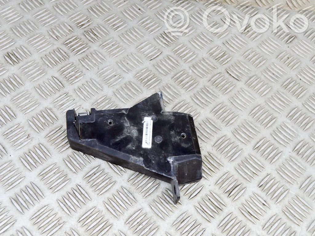 Support, fixation radiateur   68144541A