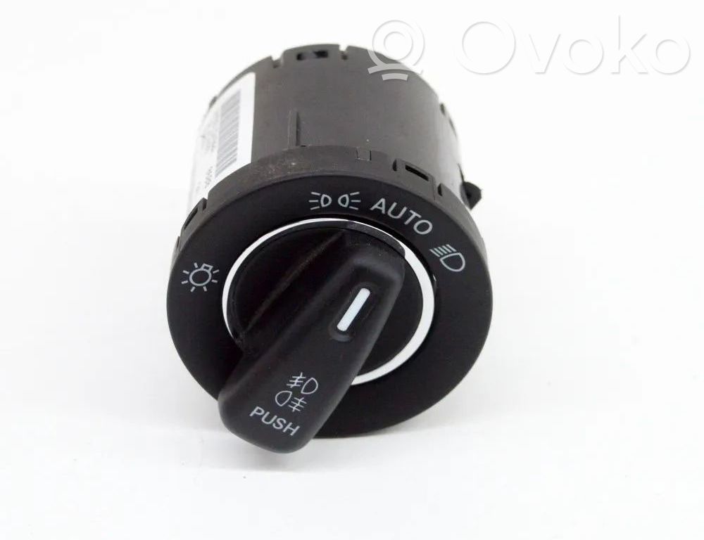 Maserati Levante Light switch 