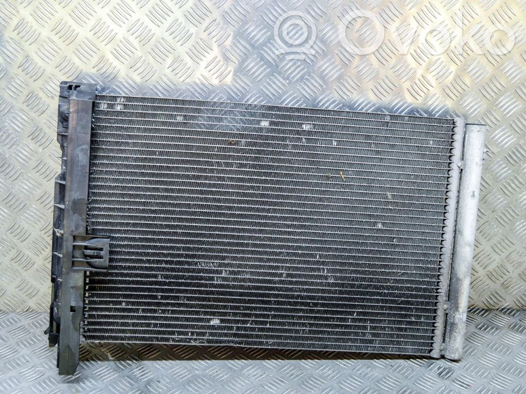 BMW 1 E81 E87 Gaisa kondicioniera dzeses radiators 