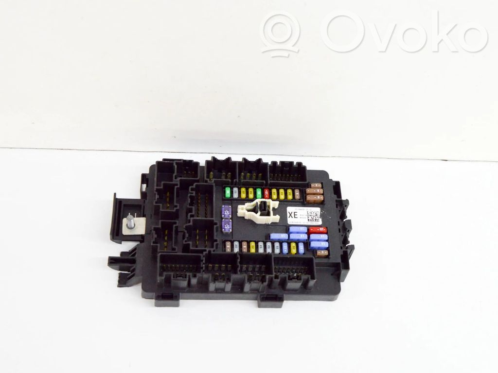 Tesla Model X Fuse module 