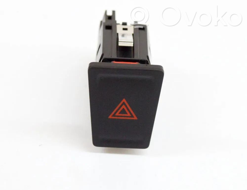 BMW i3 Hazard light switch 