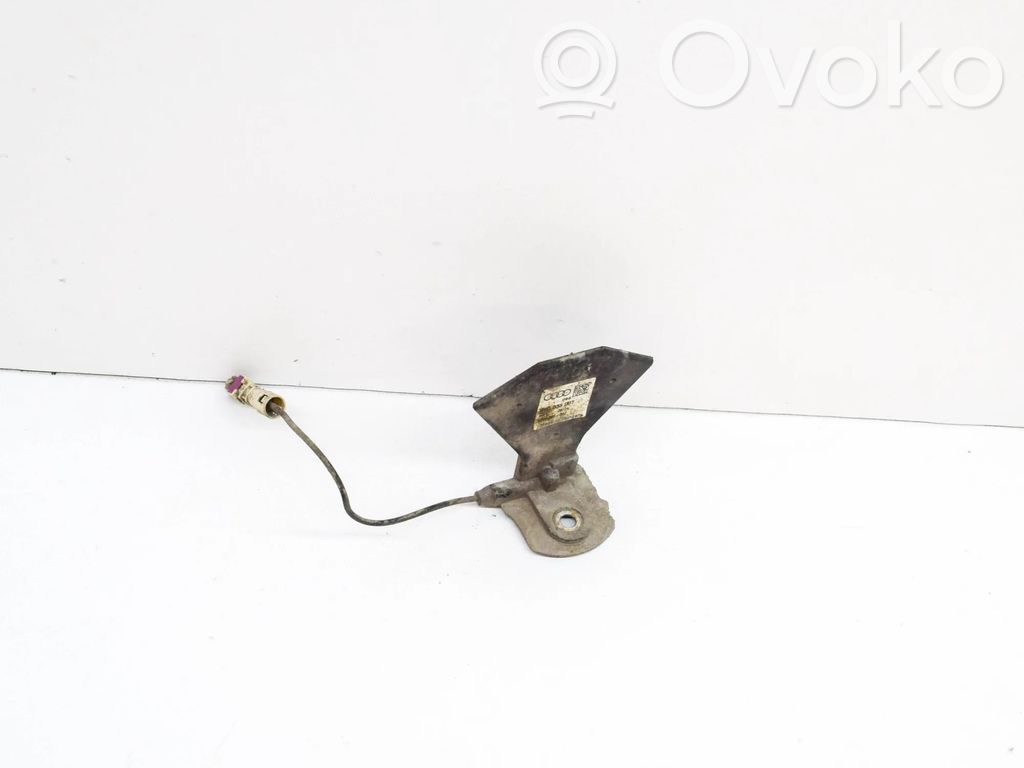 Pystyantennivahvistin   8V0035507