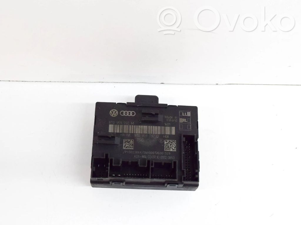 Oven ohjainlaite/moduuli   8T0959792D,8T0959792M