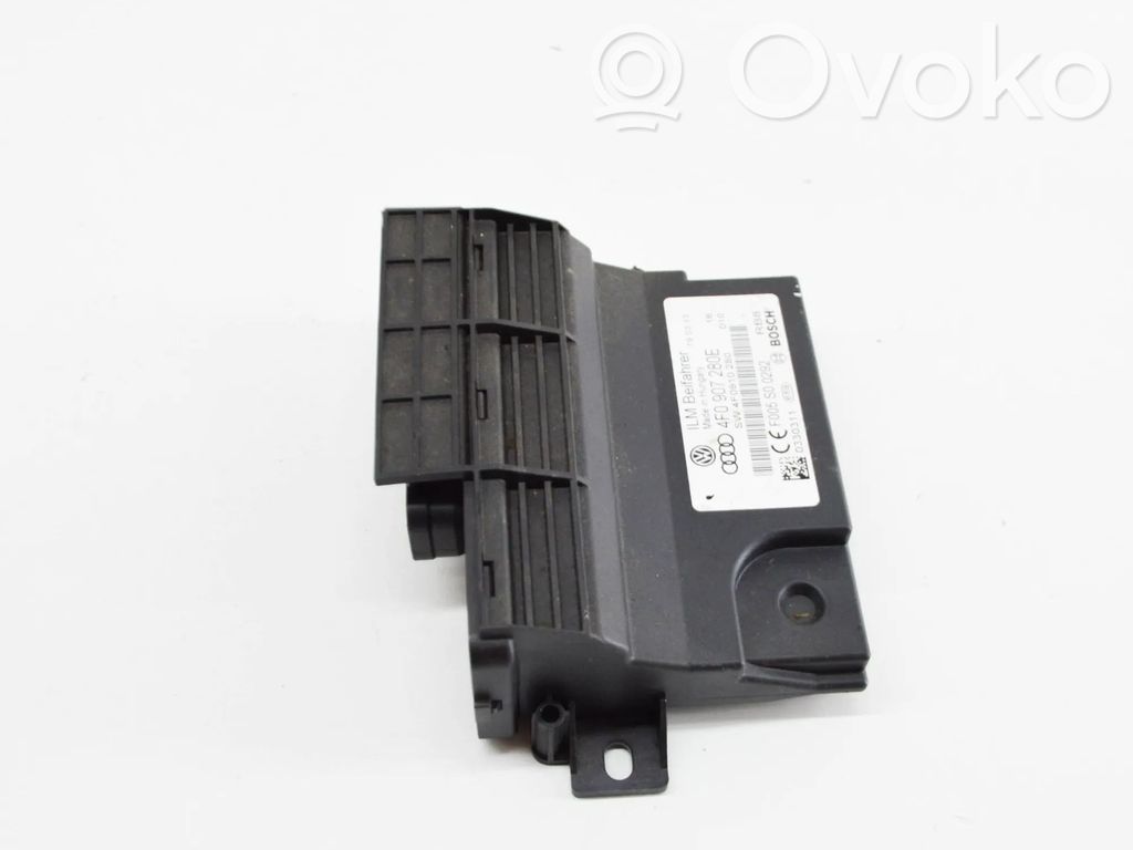Audi Q7 4L Unidad de control/módulo de carrocería central 