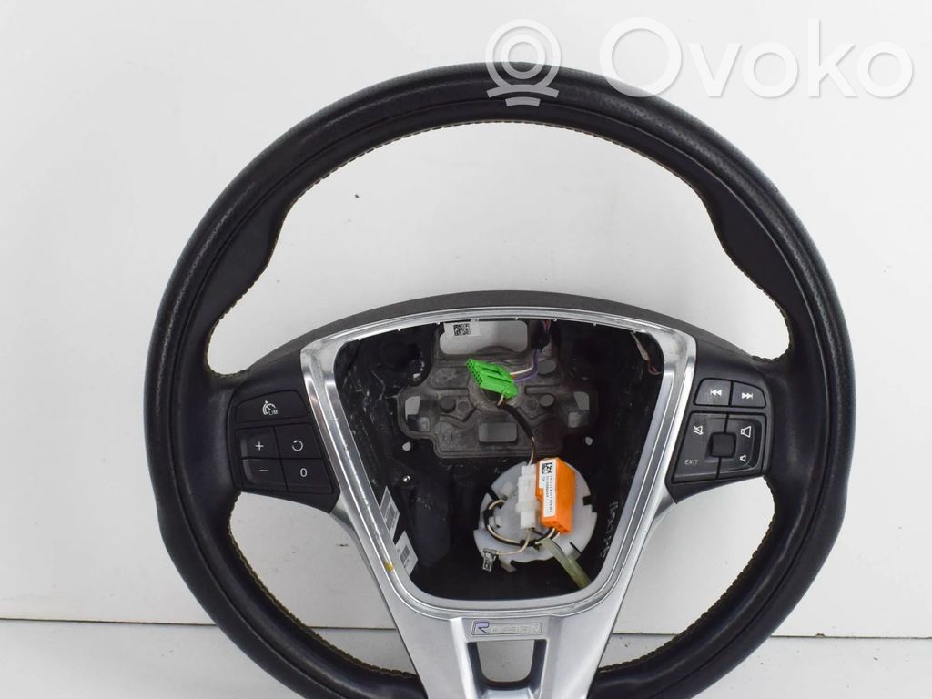 Volvo V40 Steering wheel 