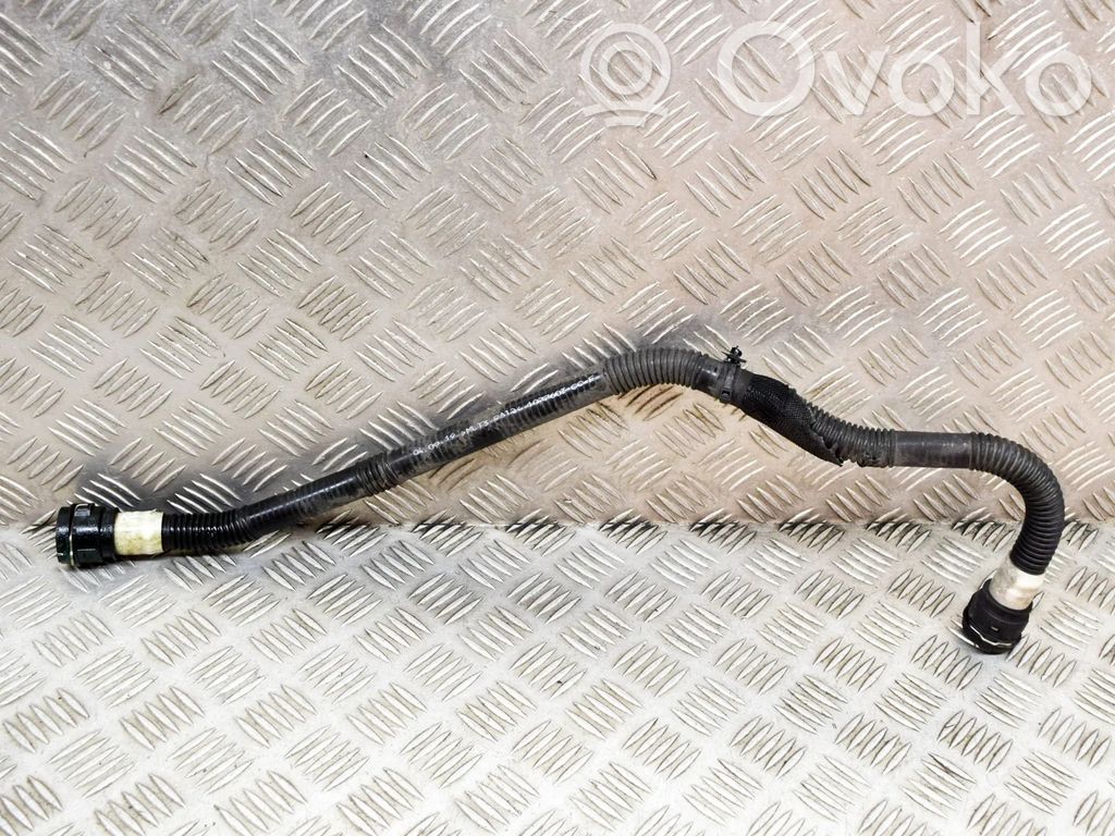 Tesla Model 3 Engine coolant pipe/hose 